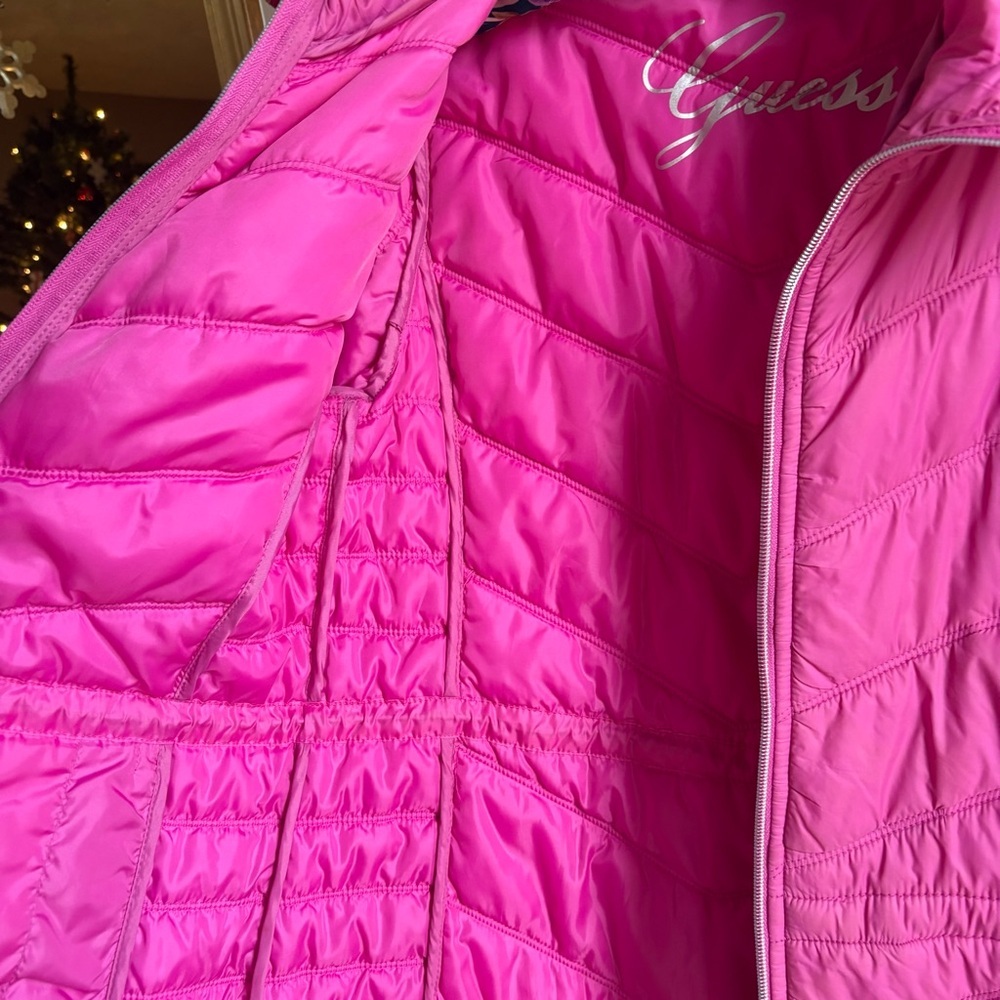 Guess pink quilted puffer jacket Women’s size Small - Picture 9 of 13